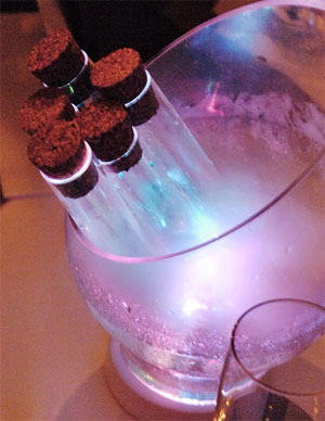 Le trou normand moléculaire : une idée originale